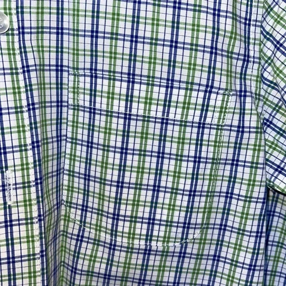 Button down - Picture 2 of 2